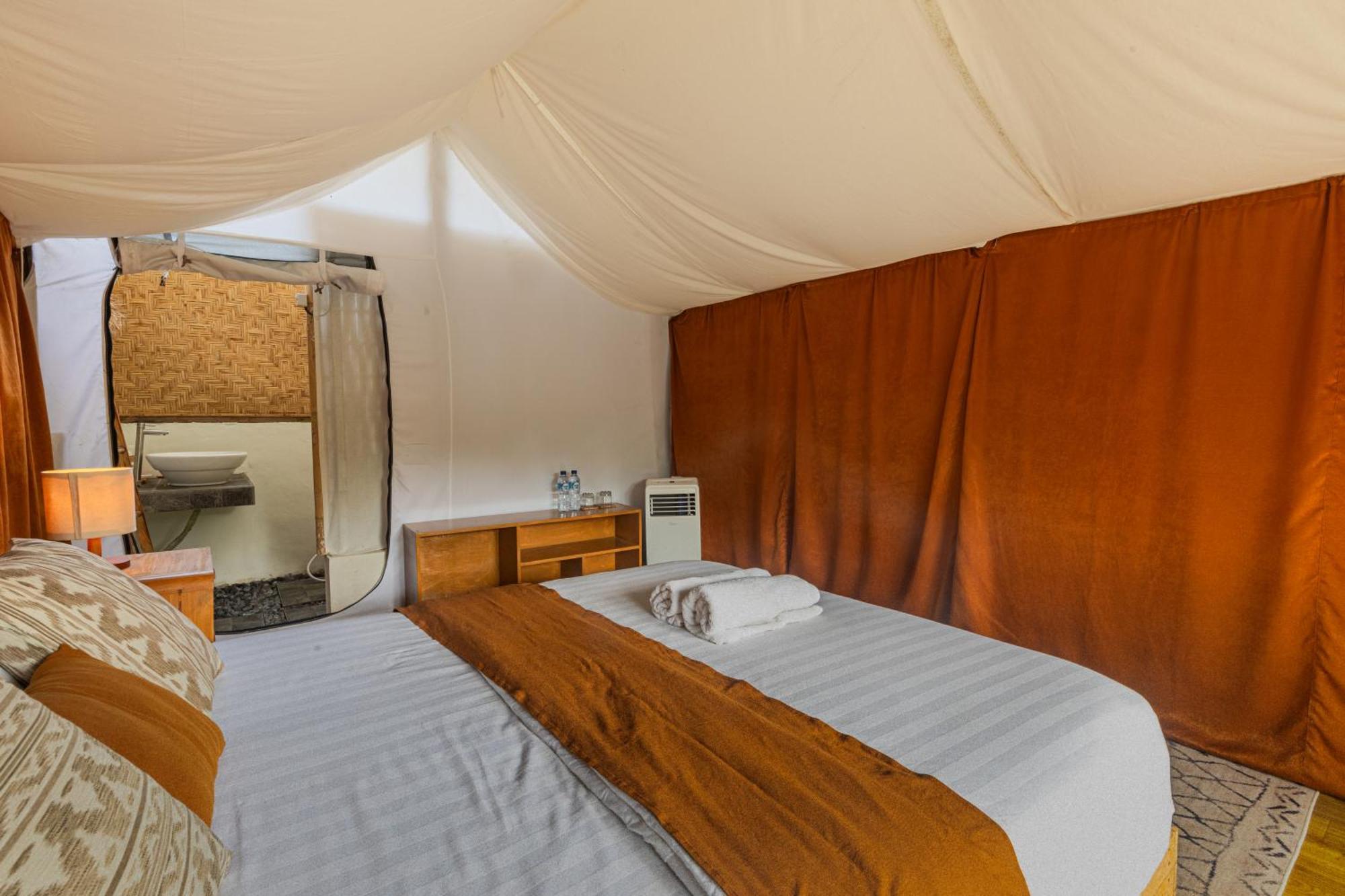 Hotel Camani Glamping à Karangasem Extérieur photo